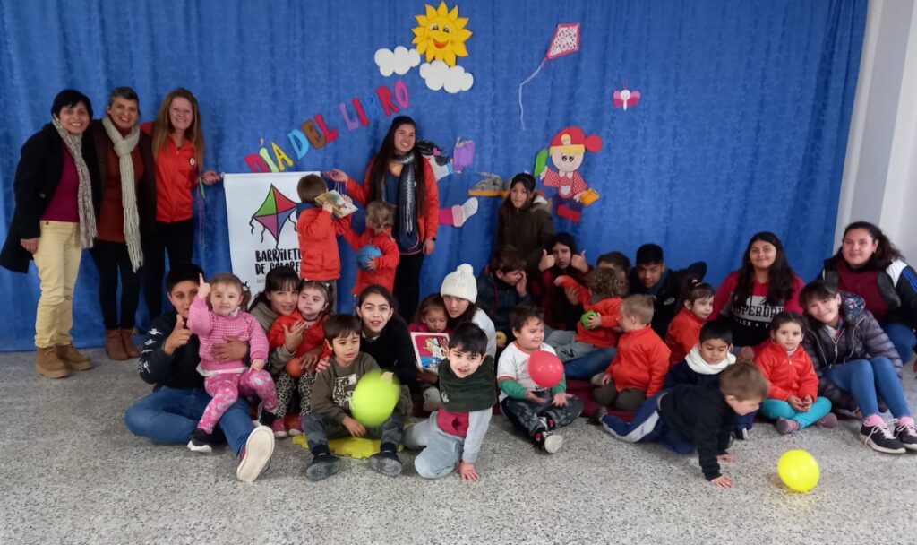 campaña de donación de libros de literatura juvenil