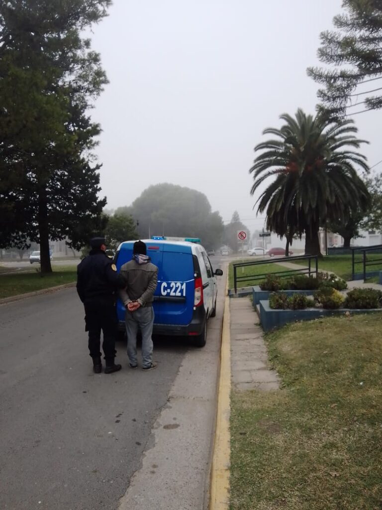 policiales crespo- Aprehendido por pedido de captura en Crespo